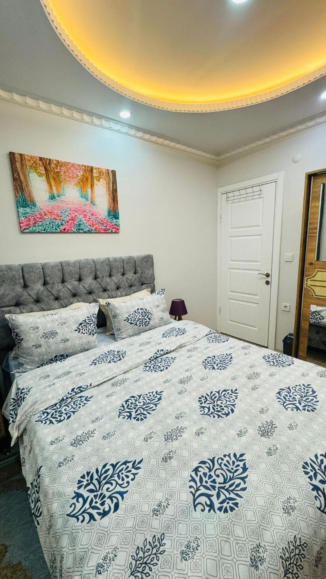Guendogdu Suites อิสตันบูล ภายนอก รูปภาพ